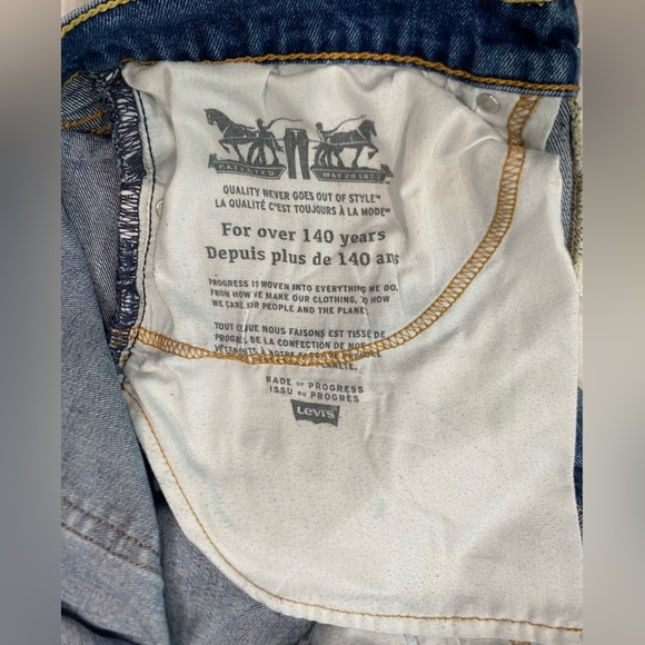 Levi’s 514 - 34X32 Straight Leg Medium Wash - Picture 9 of 11